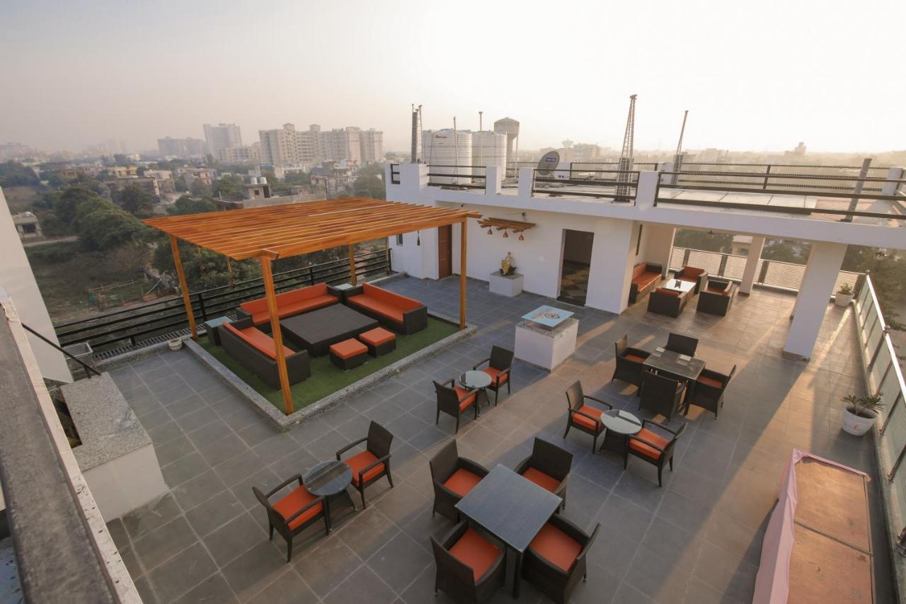 Twin Towers Bed and Breakfast Greater Noida Εξωτερικό φωτογραφία