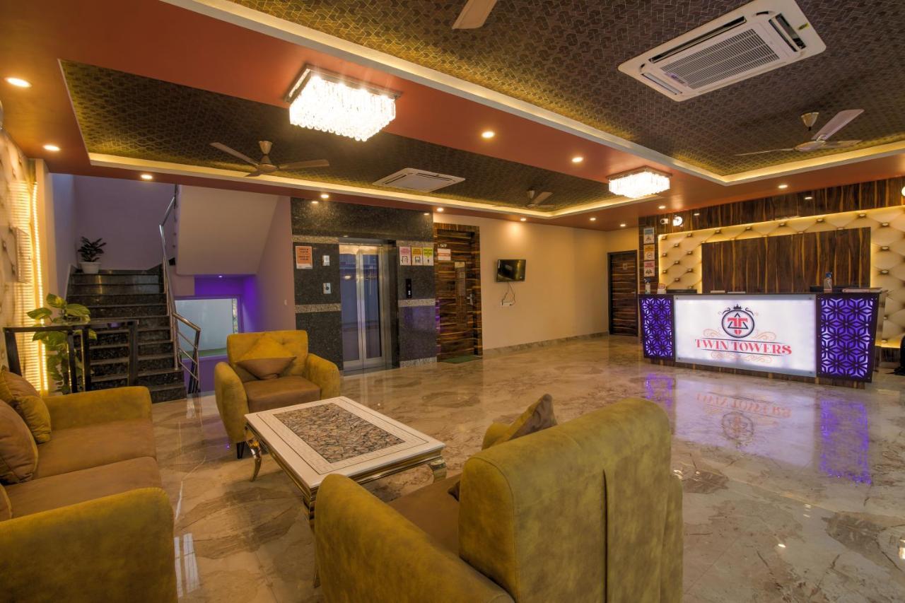 Twin Towers Bed and Breakfast Greater Noida Εξωτερικό φωτογραφία