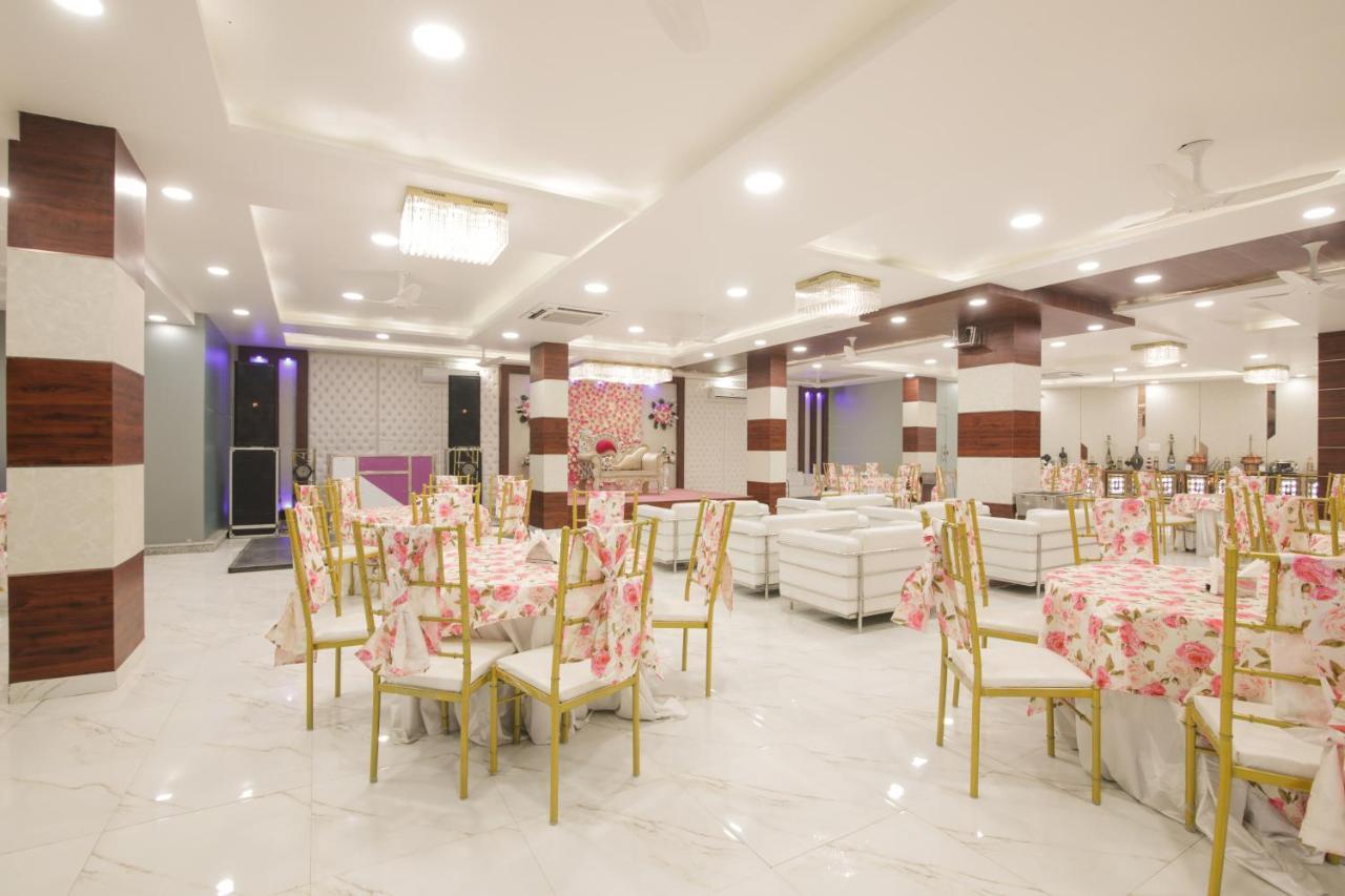 Twin Towers Bed and Breakfast Greater Noida Εξωτερικό φωτογραφία