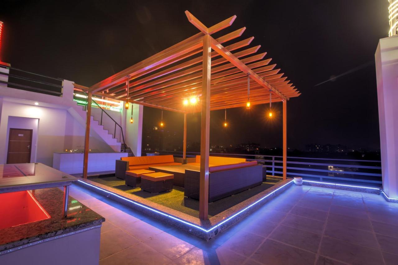 Twin Towers Bed and Breakfast Greater Noida Εξωτερικό φωτογραφία