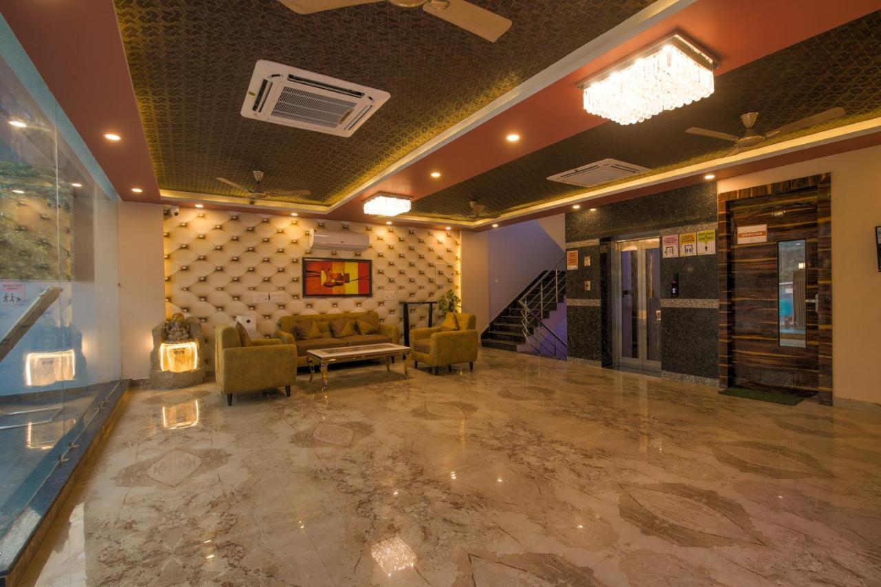 Twin Towers Bed and Breakfast Greater Noida Εξωτερικό φωτογραφία